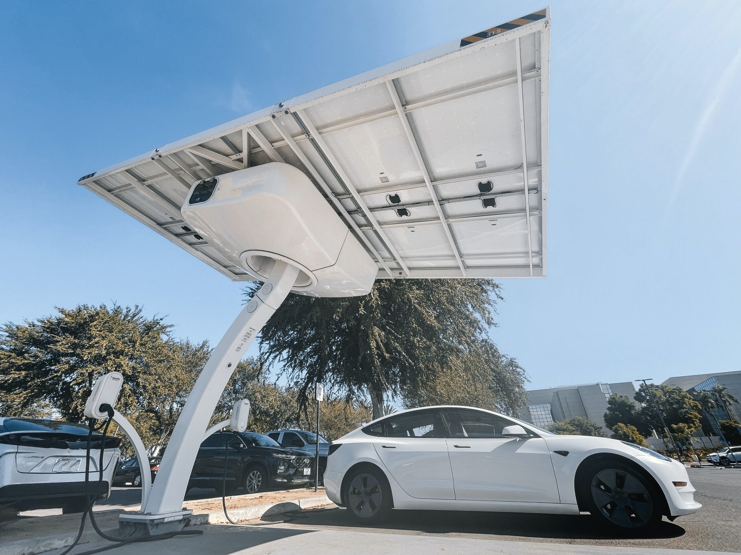 Tesla charging tips